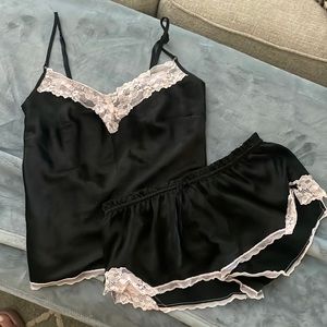 Victoria secret lingerie set